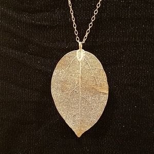 New Silver Leaf Necklace